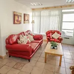 Glebe House بيت للعطل *